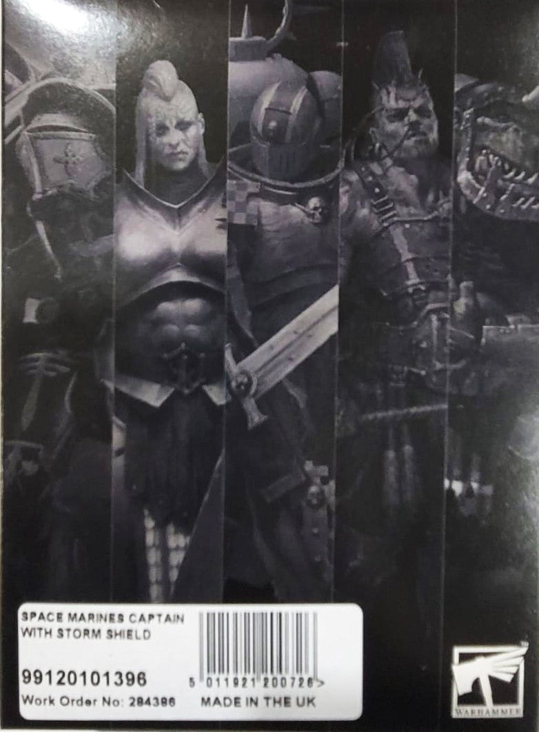 Captain With Storm Shield Space Marines Warhammer 40K