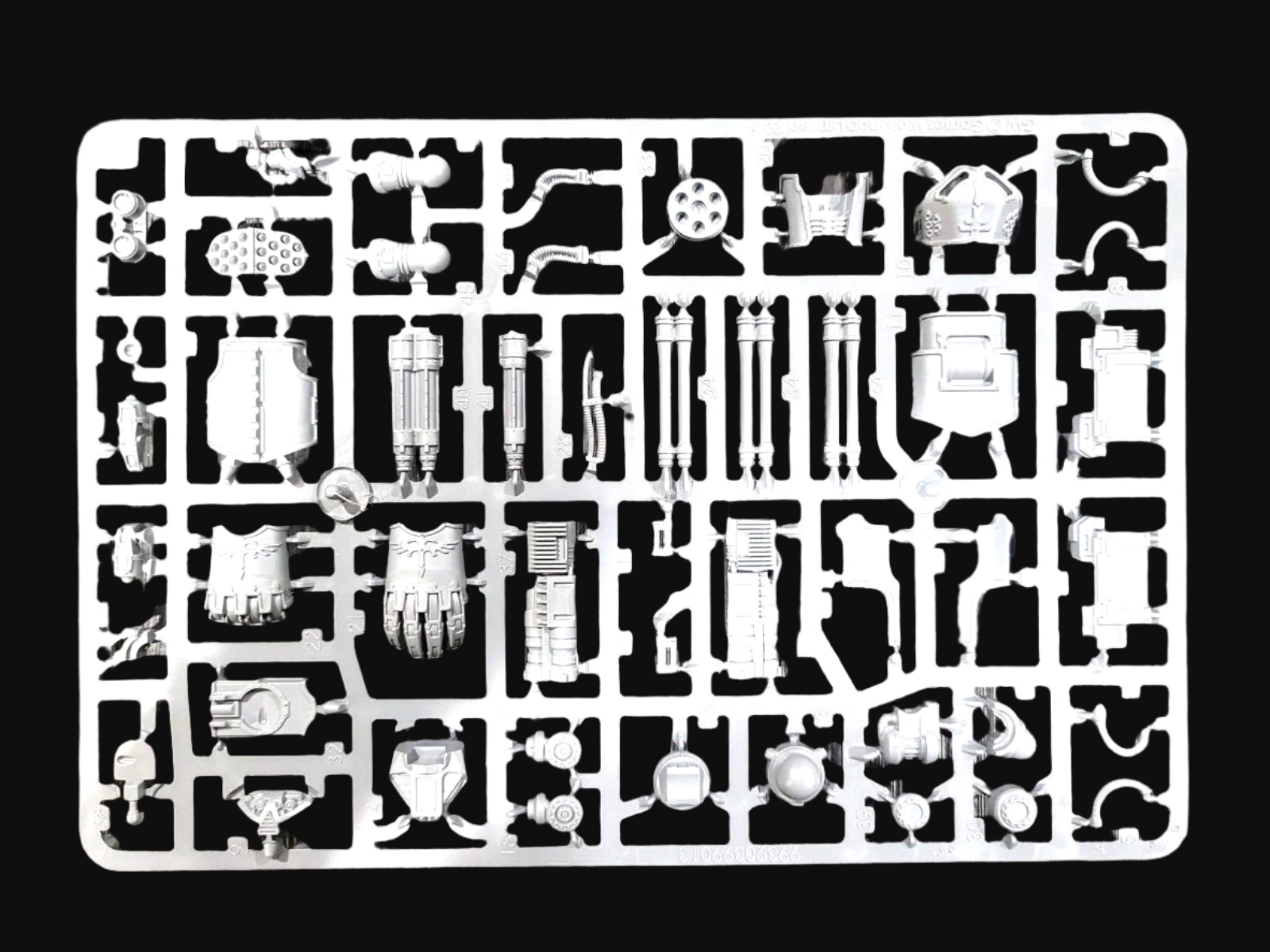 Reaver Titan Weapons Gatling Blaster Power Fist Adeptus Titanicus