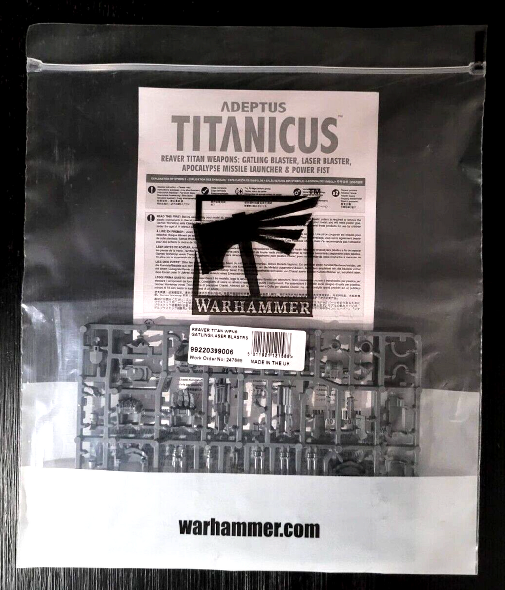 Reaver Titan Weapons Gatling Blaster Power Fist Adeptus Titanicus