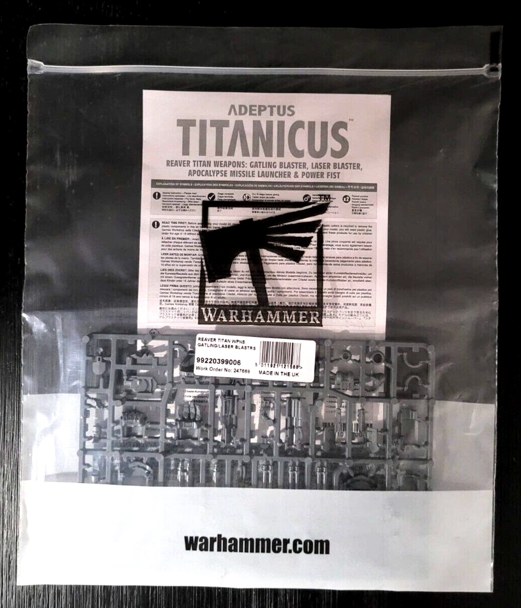 Reaver Titan Weapons Gatling Blaster Power Fist Adeptus Titanicus