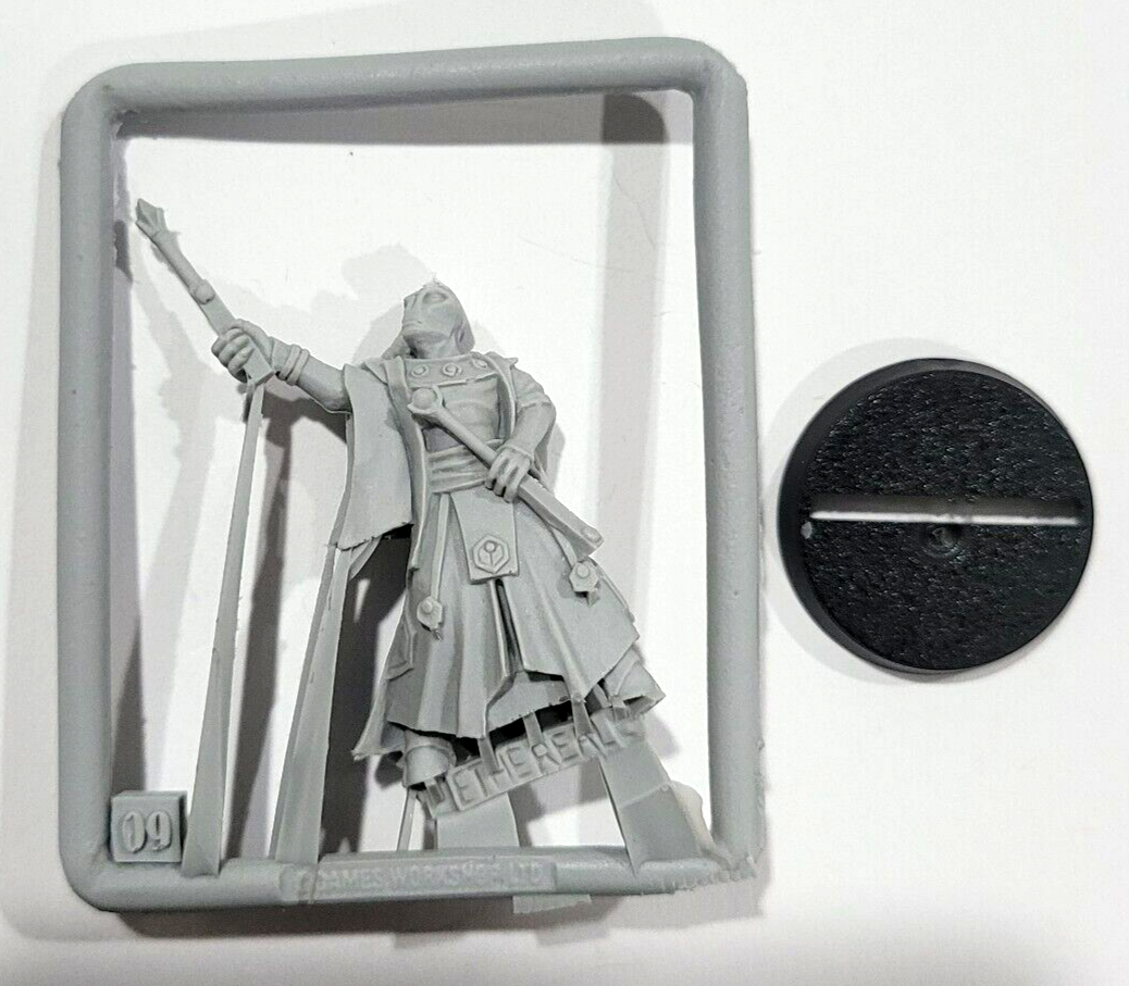 Tau Ethereal T'Au Empire Warhammer 40K OOP